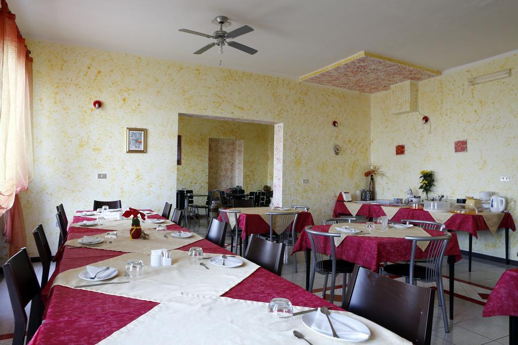 Hotel Food & Drink Altomonte Exterior foto